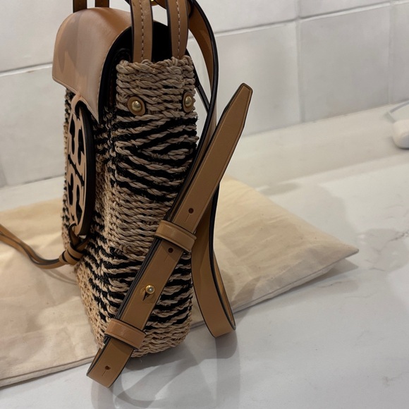 Tory Burch Miller Stripe Straw Crossbody Bag - Picture 2 of 9